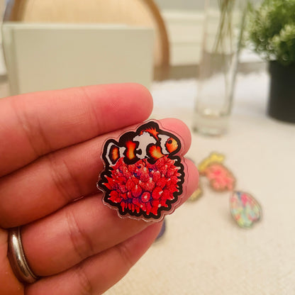 Clownfish and Anemone Pin - Reef of Clowns LLC